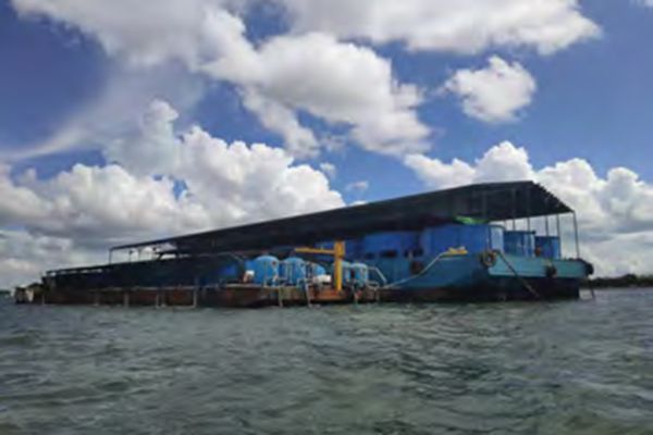 Fishery-PV complementary power station